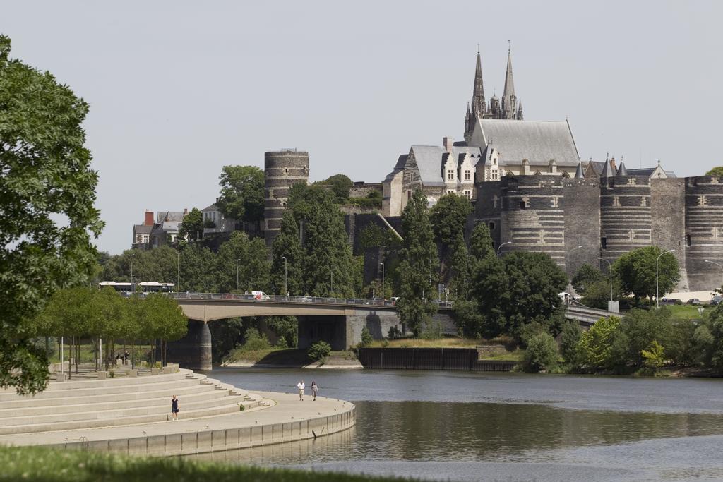 Kyriad Angers Ouest Beaucouze Exterior photo